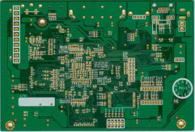 双面pcb打样厂家介绍线路板的互连方式知识