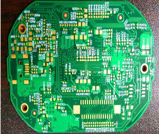 双面PCB板与单面PCB板有哪些区别